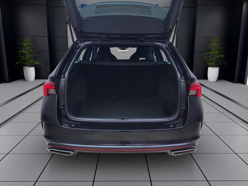 Bild 3: Škoda Octavia Combi 2.0 TDI DSG RS STDHZG PANO AHK MATRIX