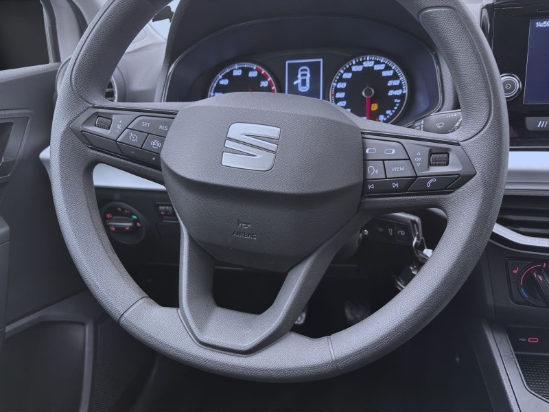 Bild 11: Seat Ibiza 1.0 MPI REFERENCE PDC KLIMA SITZHZG LED