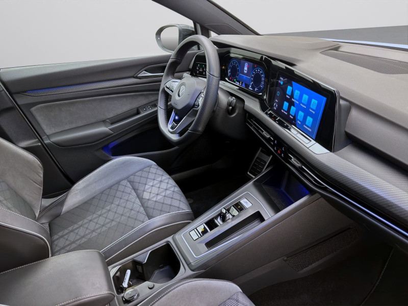 Bild 15: Volkswagen Golf Variant 1.5 eTSI DSG R-LINE KAMERA NAVI ACC SITZHZG