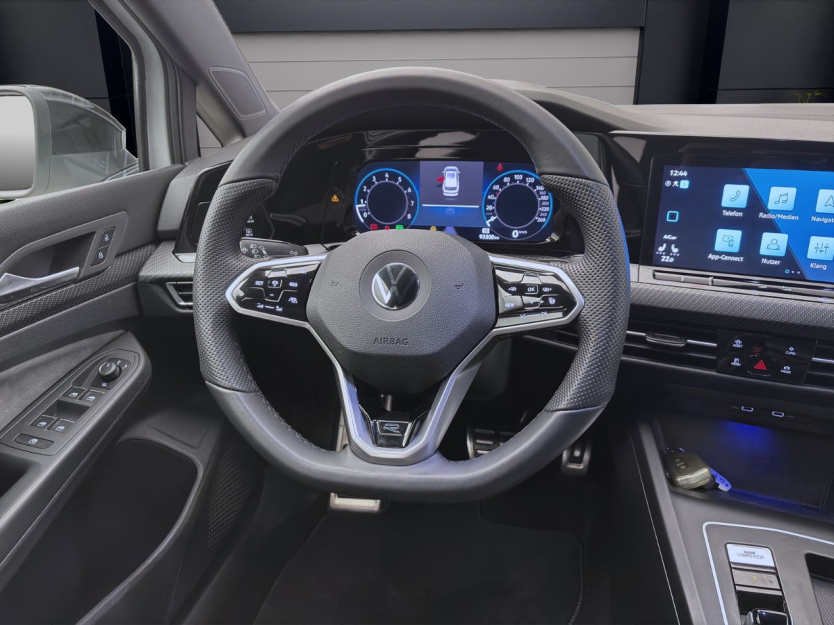 Thumb 9: Volkswagen Golf Variant 1.5 eTSI DSG R-LINE KAMERA NAVI ACC SITZHZG