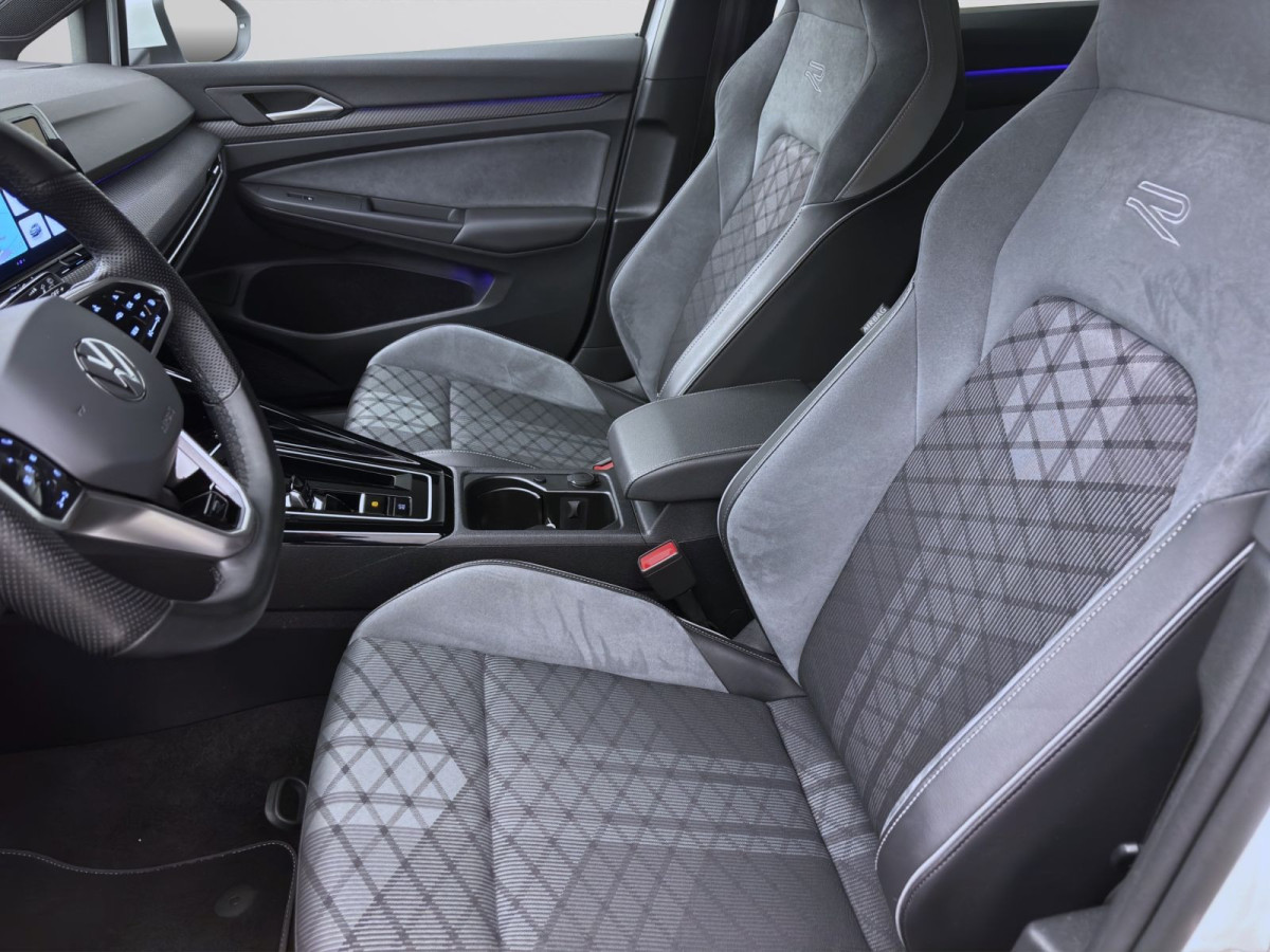 Thumb 8: Volkswagen Golf 2.0 TDI DSG R-LINE AHK NAVI KAMERA SITZHZG