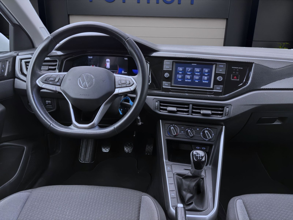 Thumb 12: Volkswagen Taigo 1.0 TSI LIFE PDC LED KLIMA DAB+