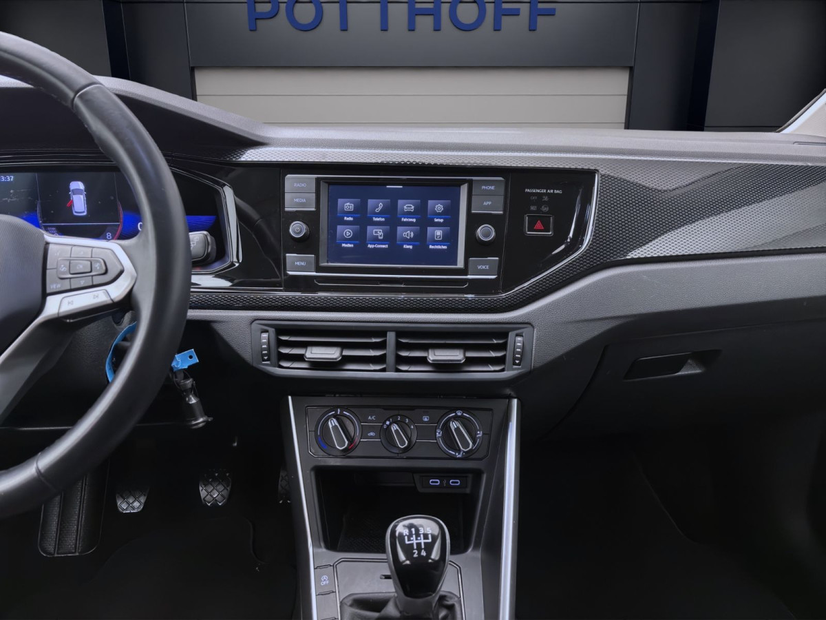 Thumb 13: Volkswagen Taigo 1.0 TSI LIFE PDC LED KLIMA DAB+