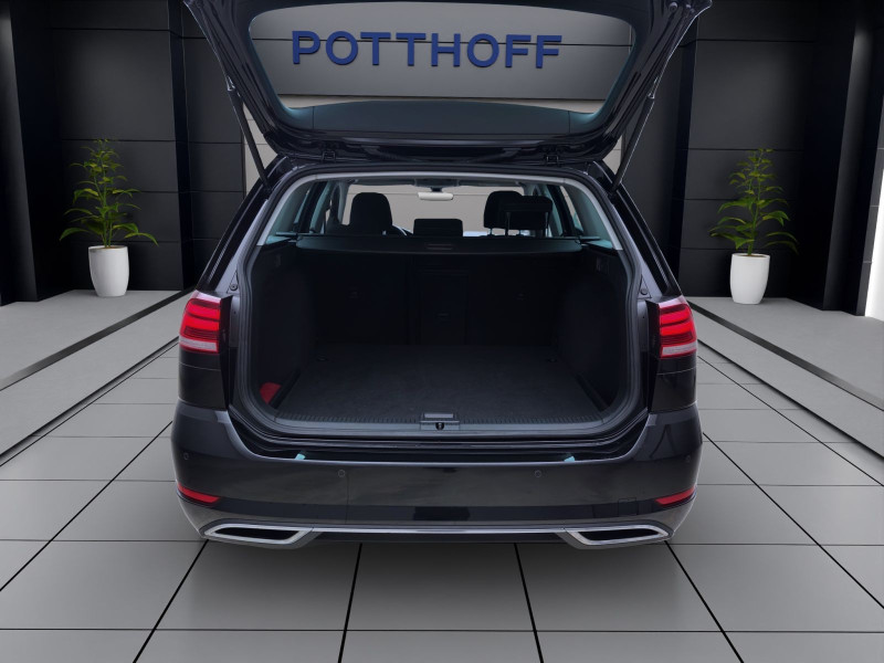 Bild 3: Volkswagen Golf Variant 1.5 TSI DSG HIGHLINE NAVI ACC LED SITZHZG