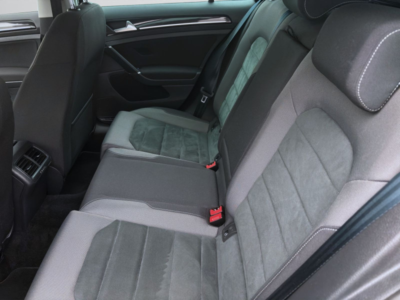 Bild 14: Volkswagen Golf Variant 1.5 TSI DSG HIGHLINE NAVI ACC LED SITZHZG