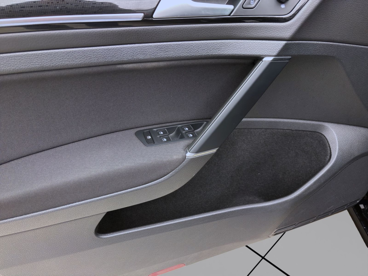 Thumb 9: Volkswagen Golf Variant 1.5 TSI DSG HIGHLINE NAVI ACC LED SITZHZG