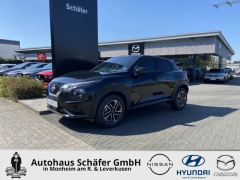 Automodell: Juke in der Farbe schwarz