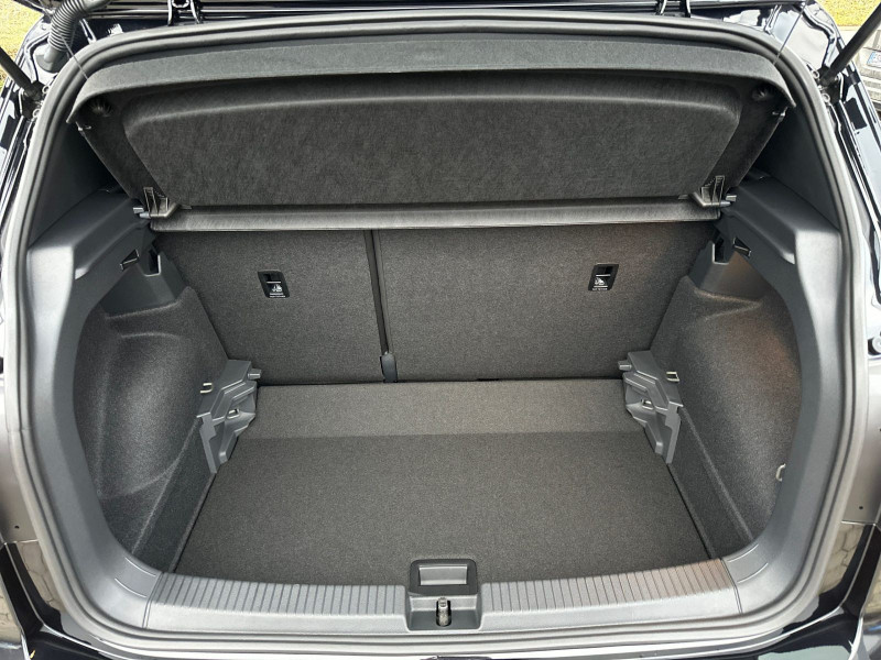 Volkswagen - T-Cross