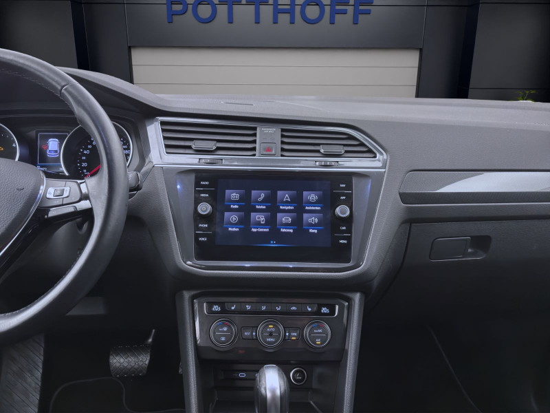 Bild 13: Volkswagen Tiguan Allspace 2.0 TDI DSG 4M HIGHLINE AHK NAVI ACC KAMERA