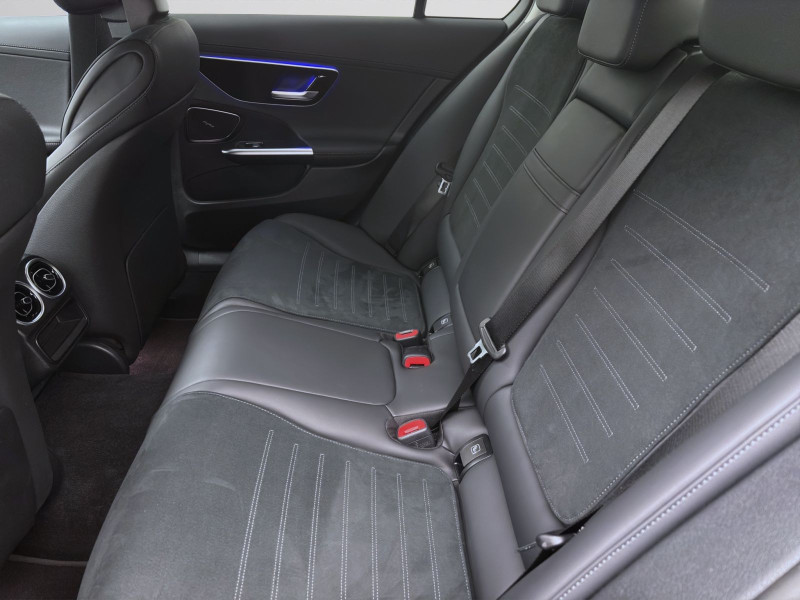 Bild 14: Mercedes-Benz C 300 AMG-LINE NAVI KAMERA SITZHZG LM18 LED