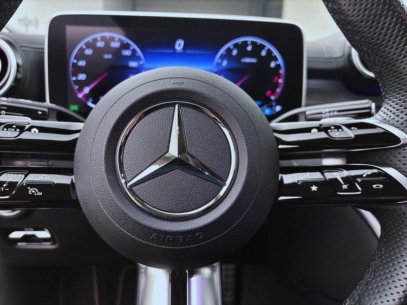 Bild 19: Mercedes-Benz C 300 AMG-LINE NAVI KAMERA SITZHZG LM18 LED