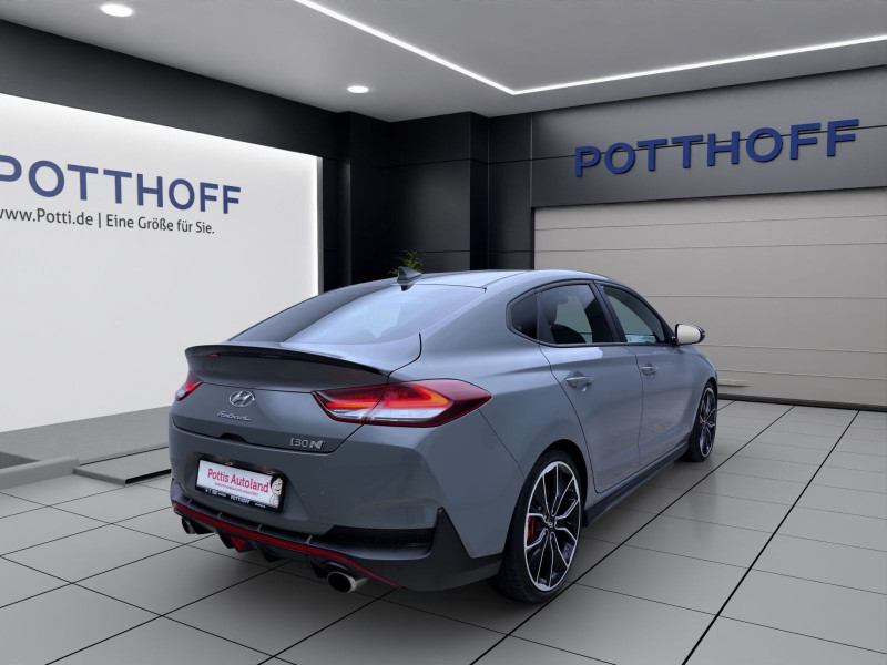 Bild 4: Hyundai i30 Fastback 2.0 TGDI N PERFORMANCE KAMERA SITZHZG PDC KLIMA