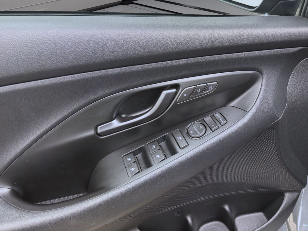 Thumb 9: Hyundai i30 Fastback 2.0 TGDI N PERFORMANCE KAMERA SITZHZG PDC KLIMA