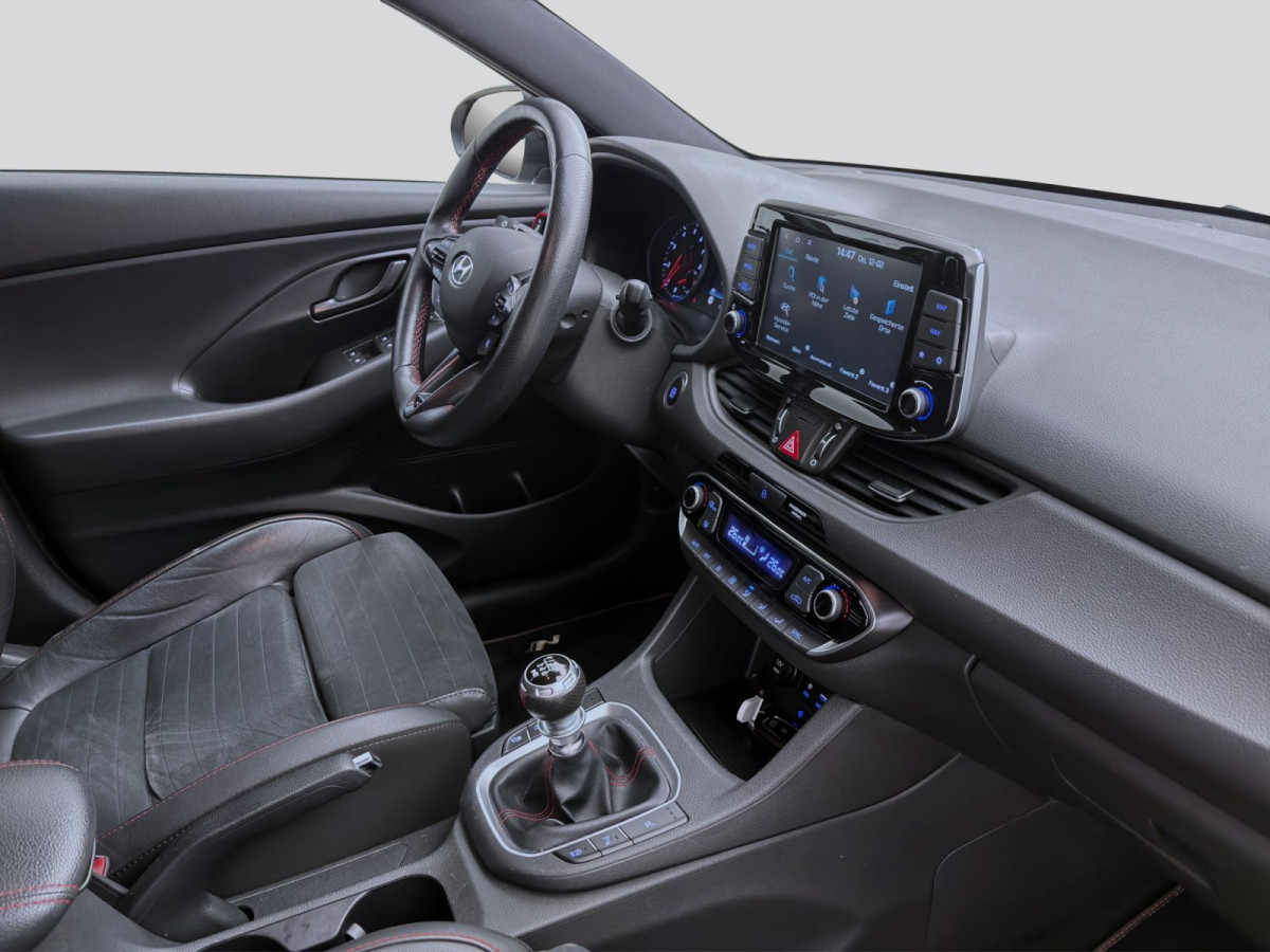 Thumb 16: Hyundai i30 Fastback 2.0 TGDI N PERFORMANCE KAMERA SITZHZG PDC KLIMA