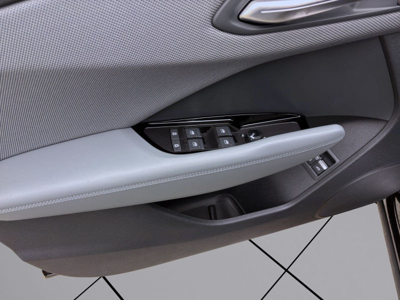 Bild 9: Audi Q3 SUV e-hybrid S LINE AHK HUD SONOS WR18