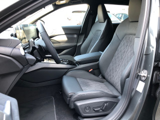 Fahrzeugbild eines Audi A5 Avant in grau.