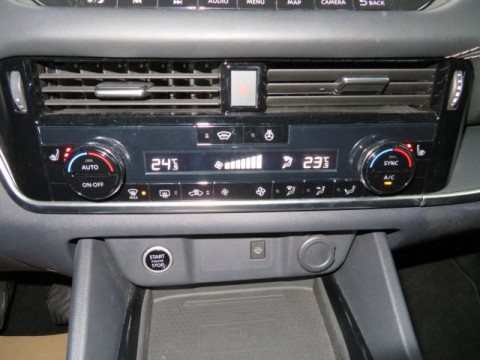 Ansicht 12 - Gebrauchtwagen Fahrzeug, Modell Qashqai der Marke Nissan von Verkäufer Autohaus Wagner GmbH Nauort