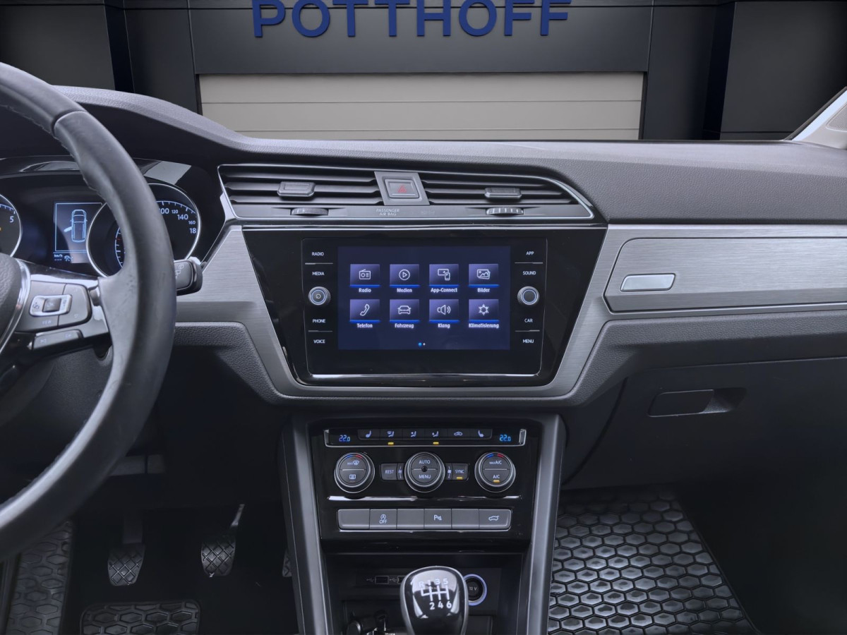 Thumb 13: Volkswagen Touran 1.5 TSI COMFORTLINE KAMERA SITZHZG PDC KLIMA