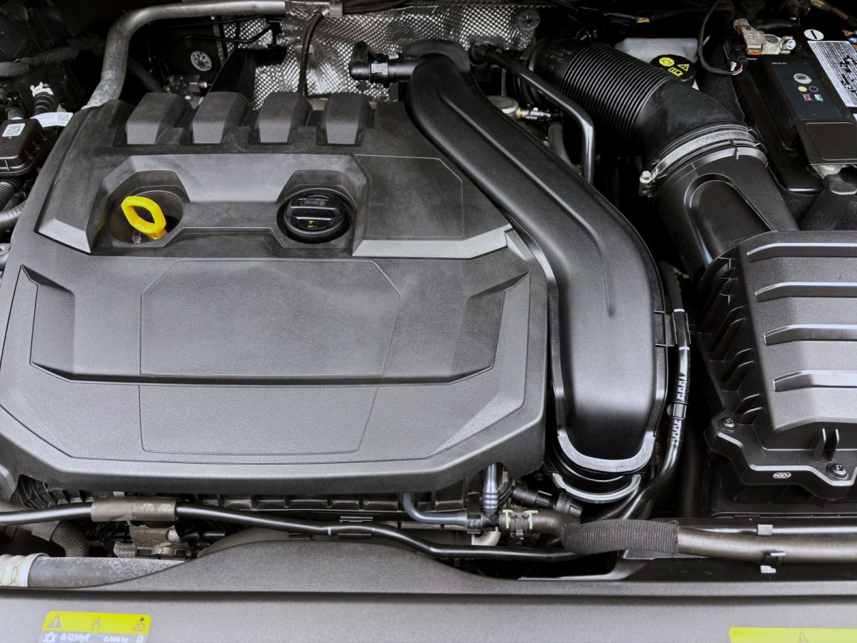 Thumb 17: Volkswagen Touran 1.5 TSI COMFORTLINE KAMERA SITZHZG PDC KLIMA