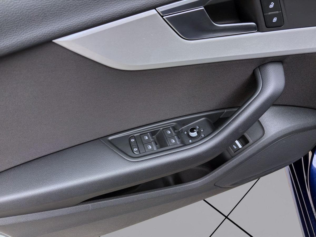 Thumb 9: Audi A4 Avant 35 TFSI ADVANCED PANO KAMERA NAVI+ PDC