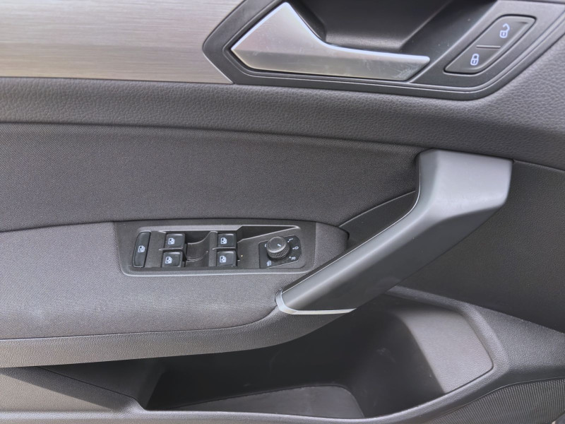 Bild 9: Volkswagen Touran 2.0 TDI DSG COMFORTLINE AHK IQ.LIGHT NAVI KAMERA