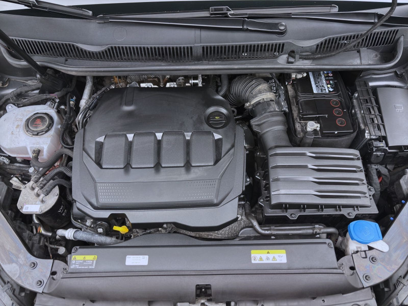 Bild 16: Volkswagen Touran 2.0 TDI DSG COMFORTLINE AHK IQ.LIGHT NAVI KAMERA