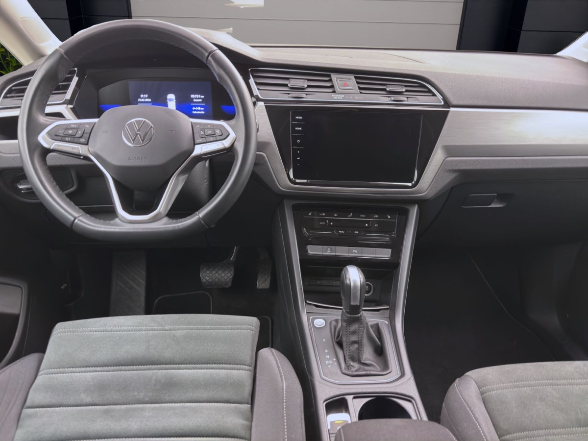 Thumb 12: Volkswagen Touran 2.0 TDI DSG COMFORTLINE AHK IQ.LIGHT NAVI KAMERA