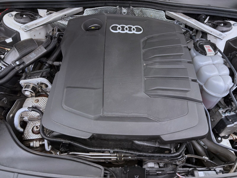 Bild 17: Audi A4 Avant 30 TDI ADVANCED STDHZG AHK MATRIX NAVI B&O