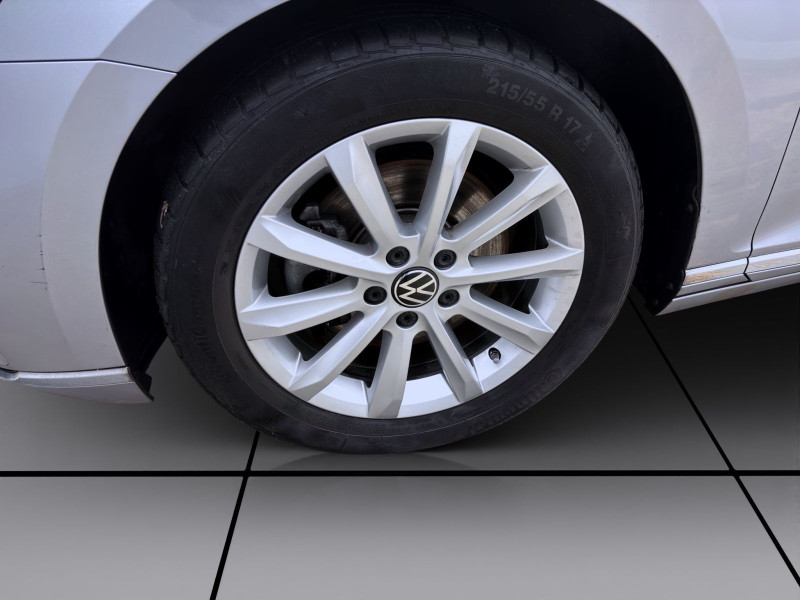 Bild 7: Volkswagen Passat Variant 2.0 TDI DSG ELEGANCE AHK KAMERA NAVI IQ.LIGHT