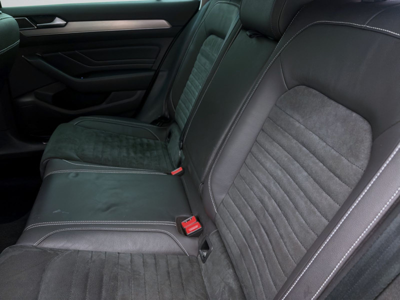 Bild 14: Volkswagen Passat Variant 2.0 TDI DSG ELEGANCE AHK KAMERA NAVI IQ.LIGHT