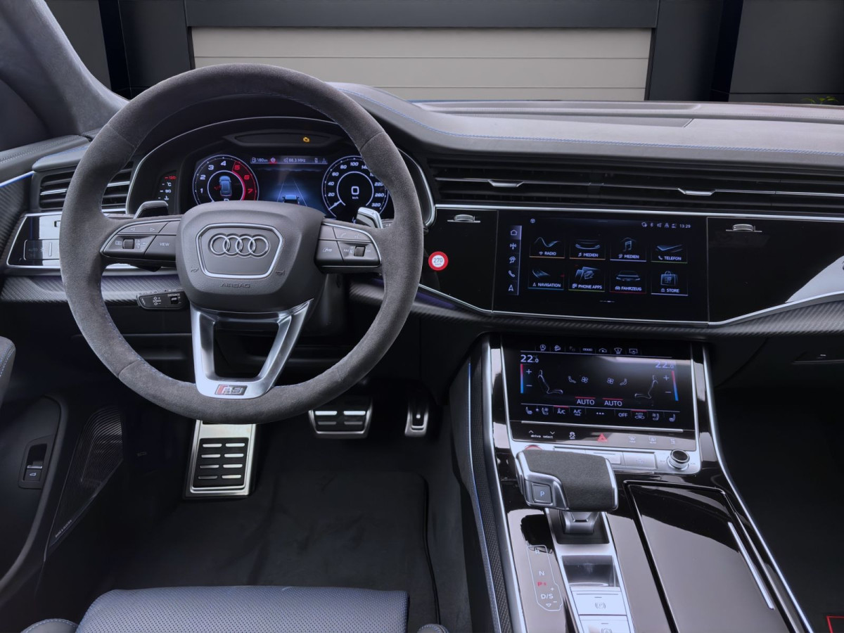 Thumb 12: Audi RS Q8 SUV PERFORMANCE AHK B&O LM23 PANO HUD WR23