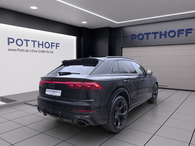 Bild 4: Audi RS Q8 SUV PERFORMANCE AHK B&O LM23 PANO HUD WR23