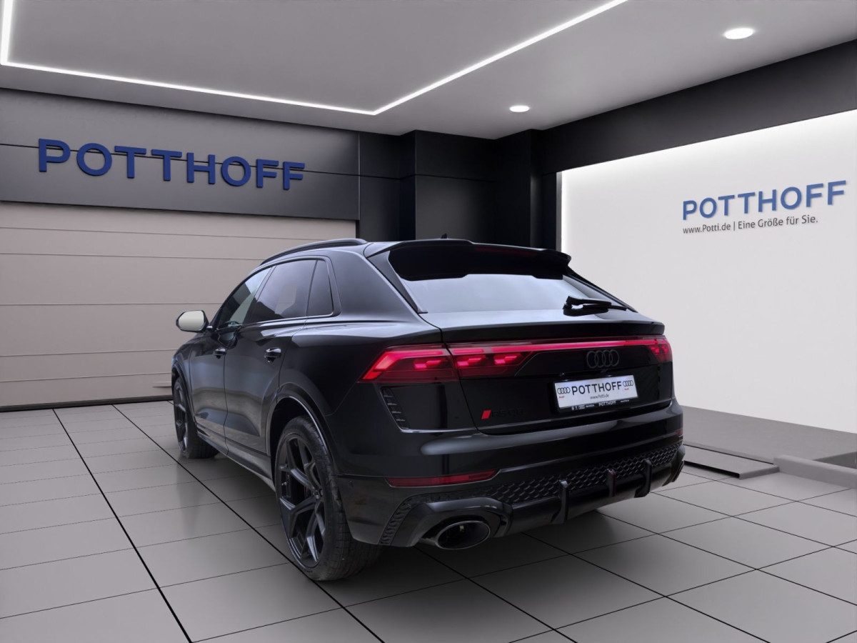Thumb 1: Audi RS Q8 SUV PERFORMANCE AHK B&O LM23 PANO HUD WR23