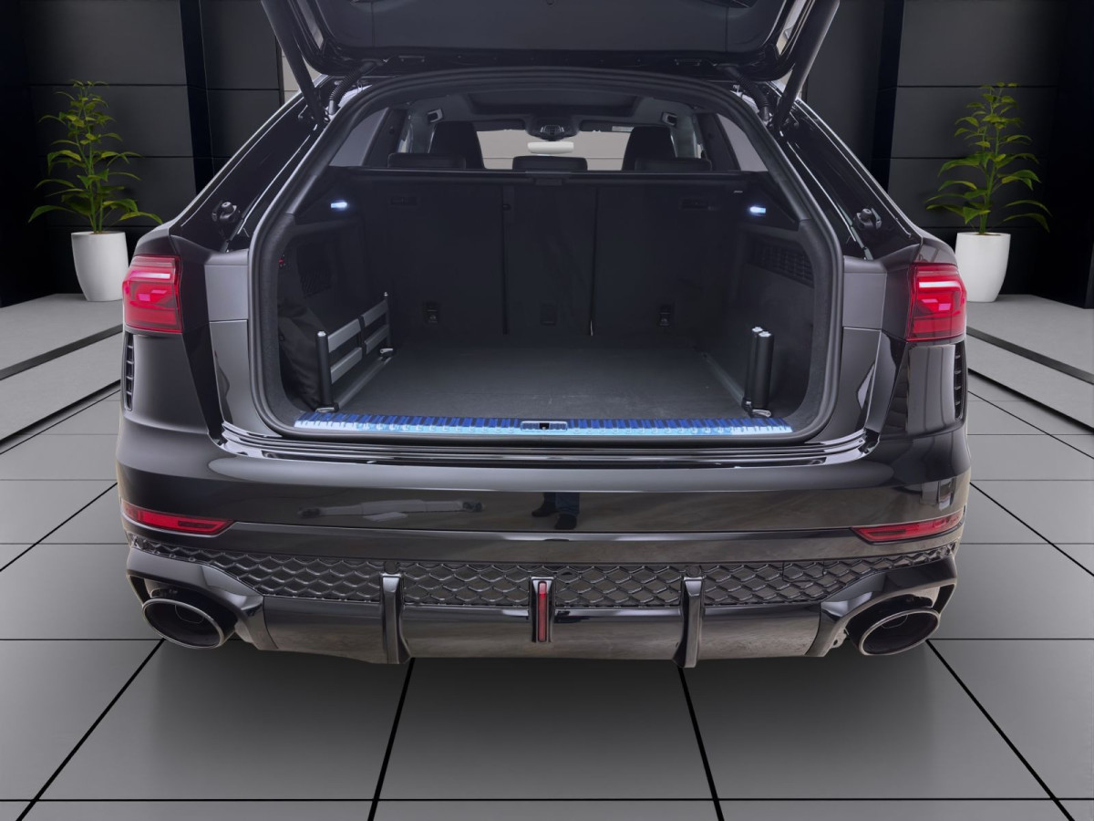 Thumb 3: Audi RS Q8 SUV PERFORMANCE AHK B&O LM23 PANO HUD WR23