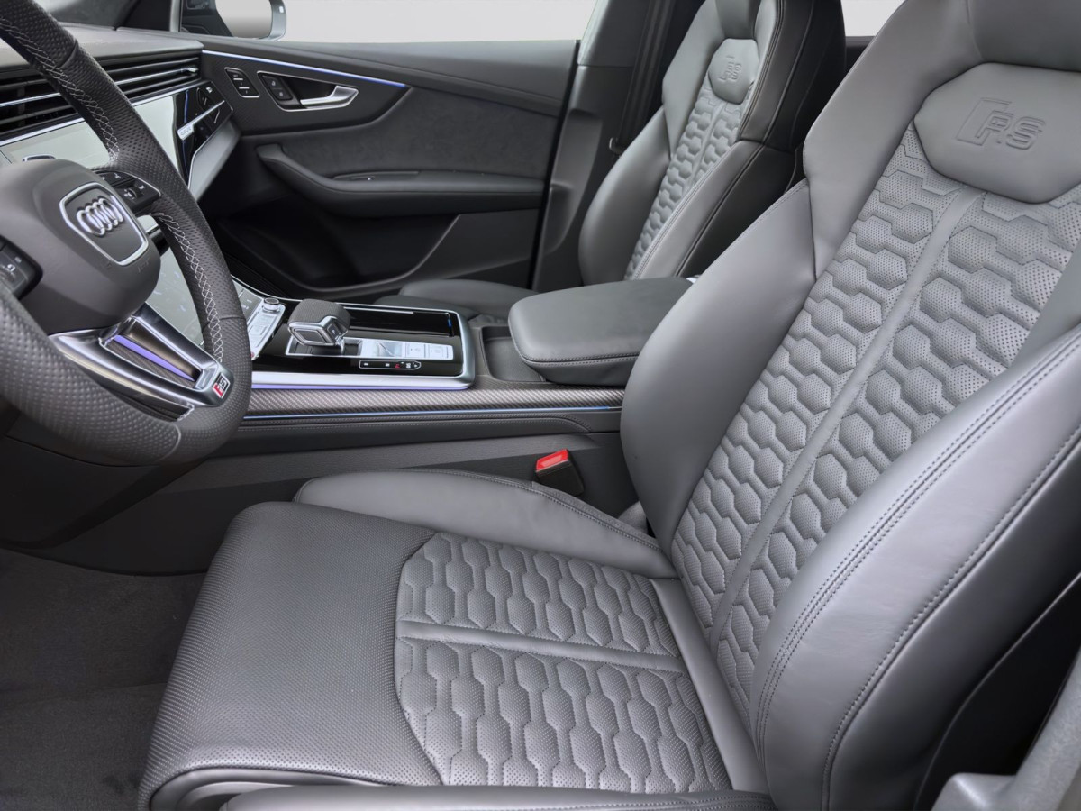 Thumb 8: Audi RS Q8 SUV PERFORMANCE AHK B&O LM23 PANO HUD WR23