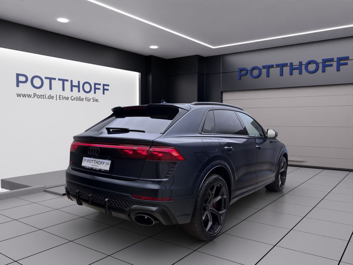 Thumb 4: Audi RS Q8 SUV PERFORMANCE AHK B&O LM23 PANO HUD WR23