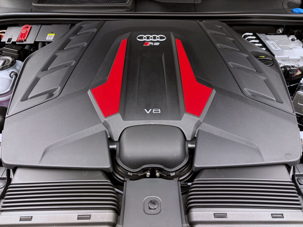 Thumb 18: Audi RS Q8 SUV PERFORMANCE AHK B&O LM23 PANO HUD WR23