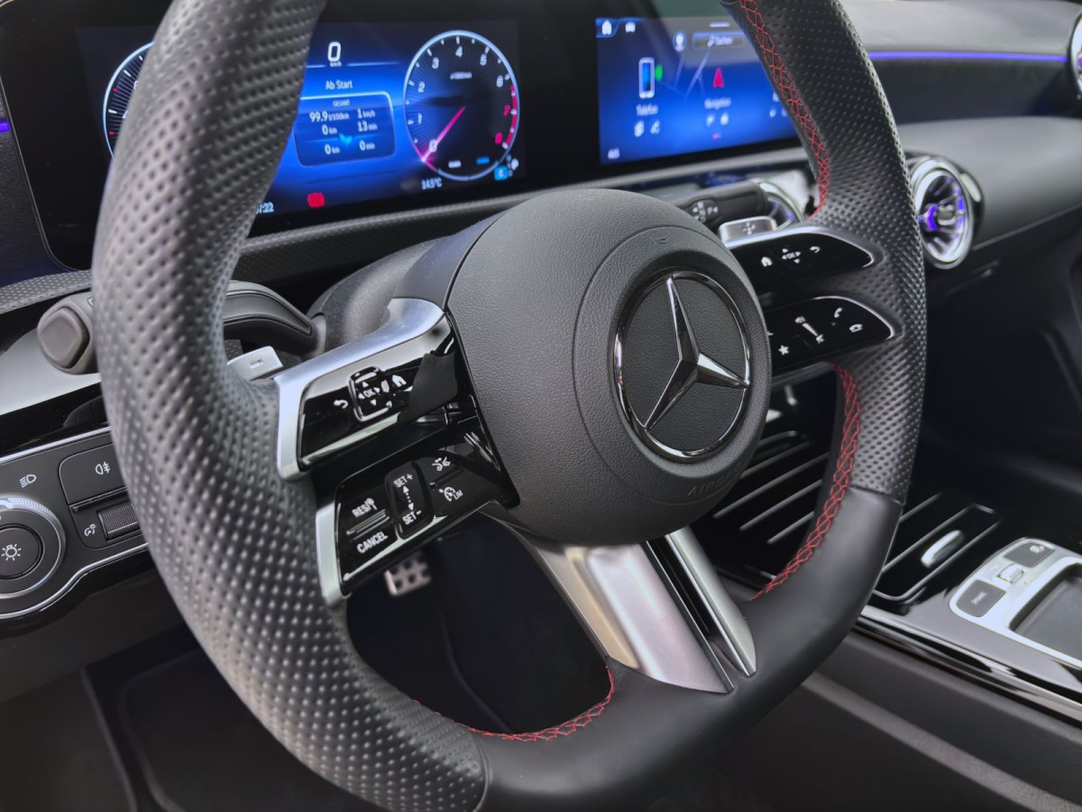 Thumb 17: Mercedes-Benz A 250 AMG LINE KAMERA NAVI SITZHZG KLIMA