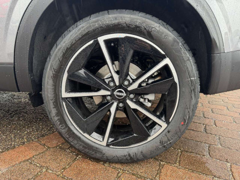 Ansicht 4 - Neuwagen Fahrzeug, Modell Qashqai der Marke Nissan von Verkäufer Autohaus Bulenda GmbH & Co. KG