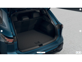 Fahrzeugbild eines Volkswagen Tiguan in blau.