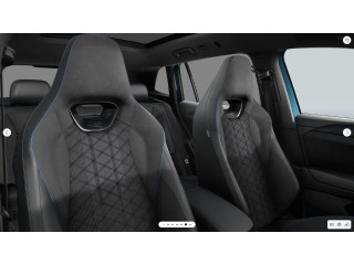 Fahrzeugbild eines Volkswagen Tiguan in blau.