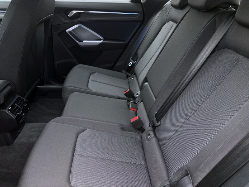 Bild 14: Audi Q3 35 TFSI S LINE NAVI+ MATRIX KAMERA SITZHZG