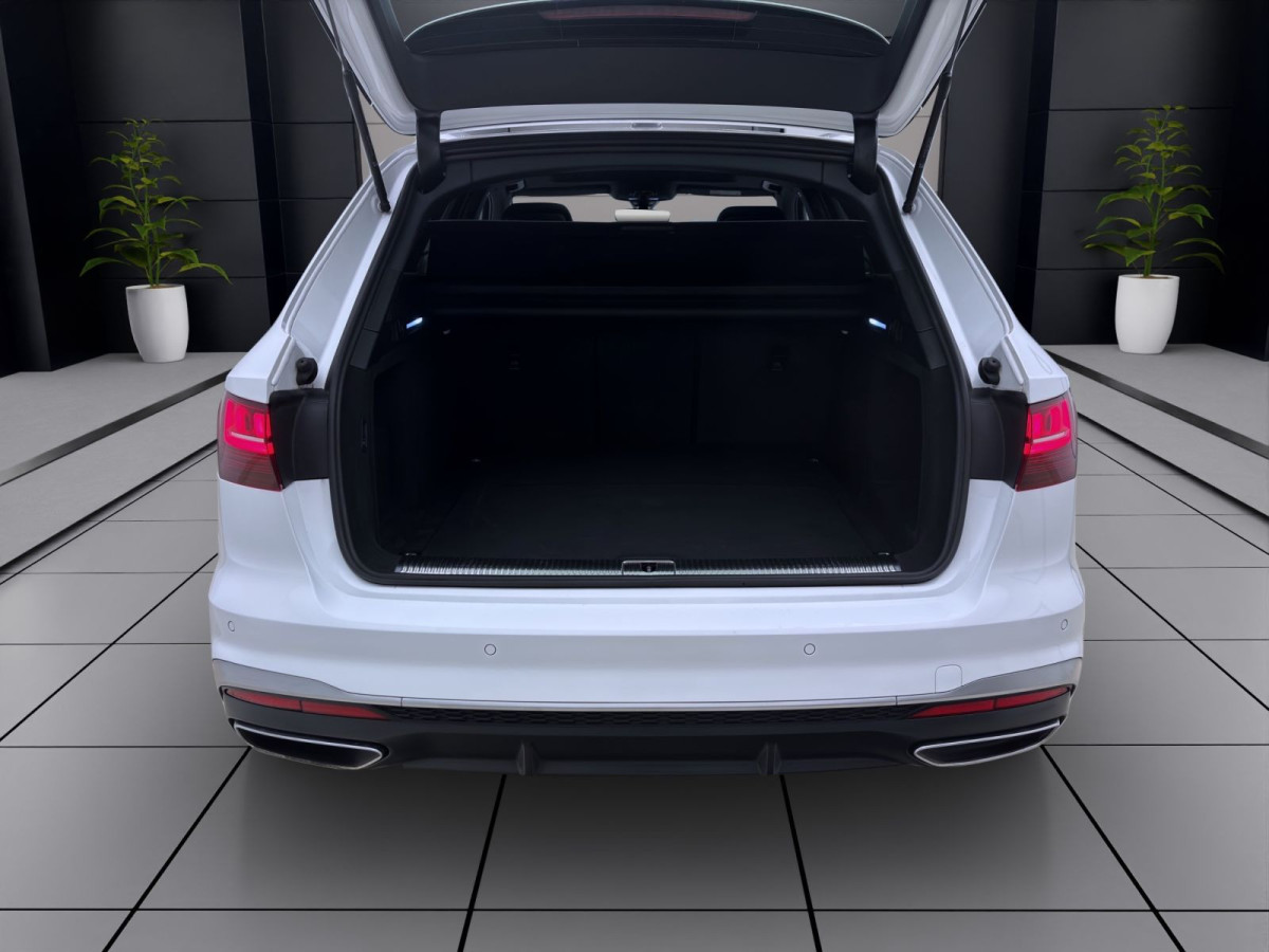 Thumb 3: Audi A4 Avant 35 TDI S LINE PANO AHK NAVI KAMERA