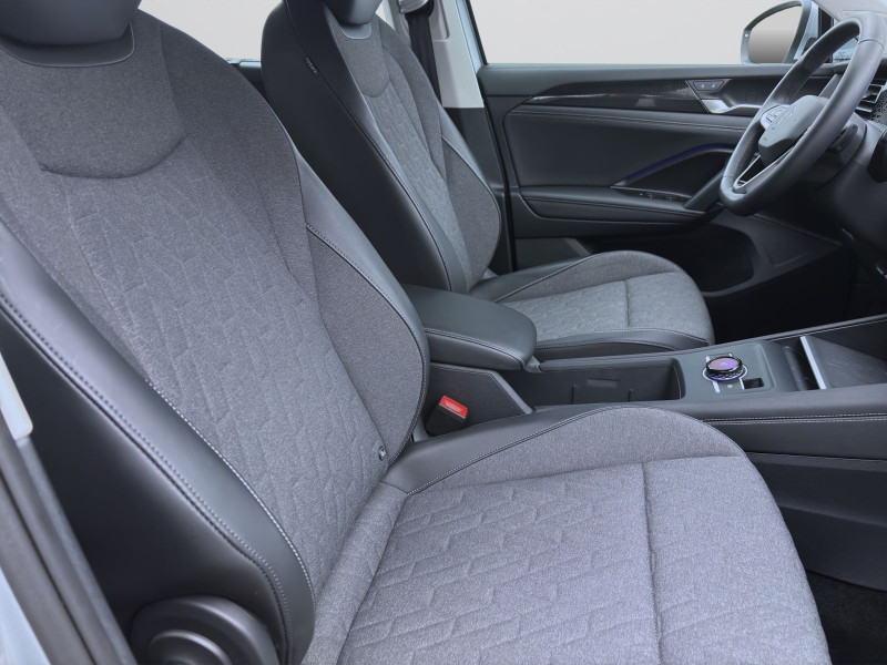 Bild 15: Volkswagen Tayron 1.5 eTSI DSG LIFE NAVI AHK SHZG PDC