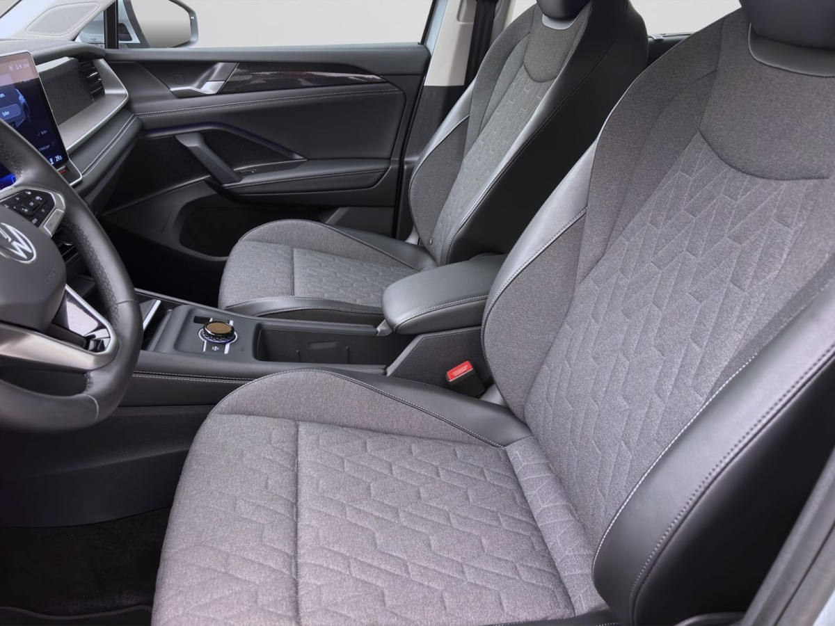 Thumb 8: Volkswagen Tayron 1.5 eTSI DSG LIFE NAVI AHK SHZG PDC