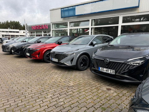 Automodell: Qashqai in der Farbe schwarz