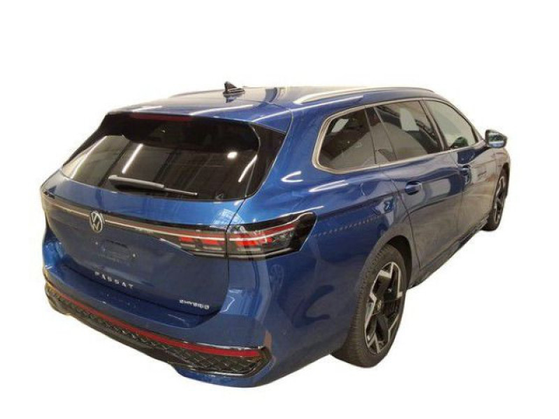 Bild 1: Volkswagen Passat Variant 1.5 TSI eHybrid R-LINE PANO NAVI LEDER KAMERA