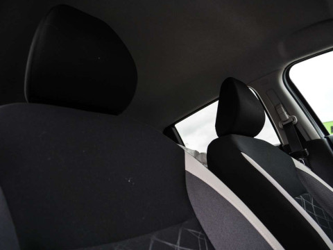 Ansicht 10 - Gebrauchtwagen Fahrzeug, Modell Micra der Marke Nissan von Verkäufer Moll Automobile GmbH & Co KG