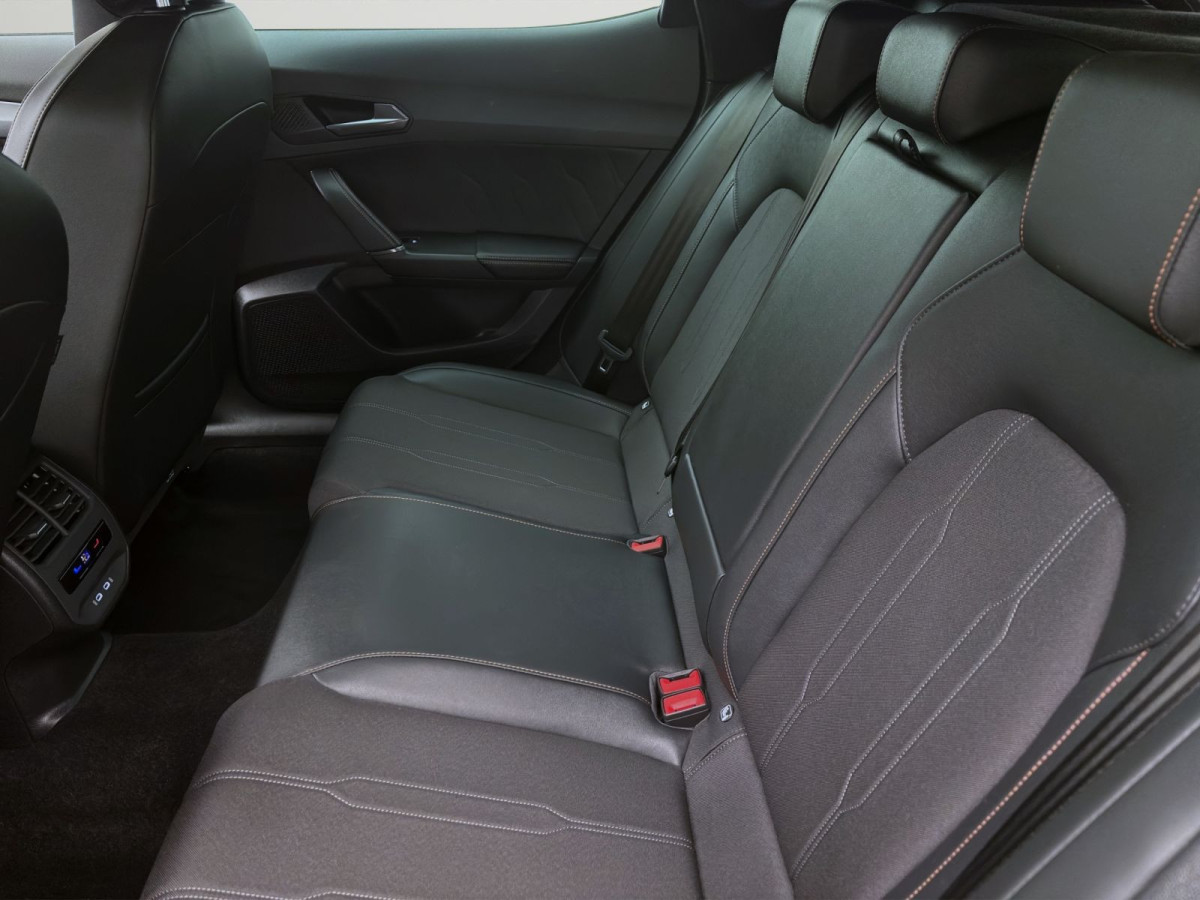 Thumb 14: Cupra Formentor 1.5 TSI DSG NAVI LED SITZHZG BEATS