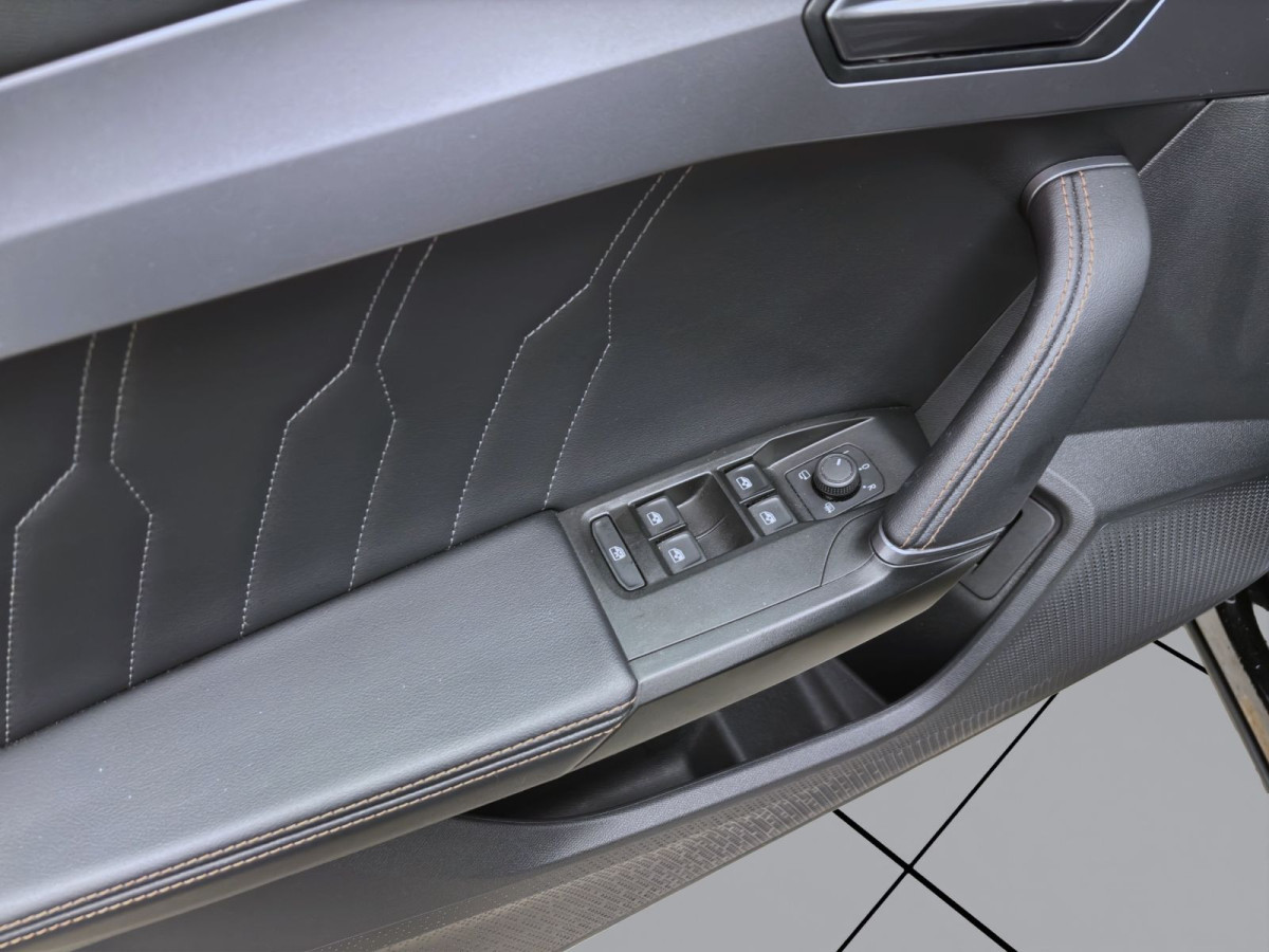 Thumb 9: Cupra Formentor 1.5 TSI DSG KAMERA NAVI PDC SITZHZG